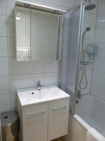 Boardinghouse Apart-Hotel Oberkochen Pokoj fotografie